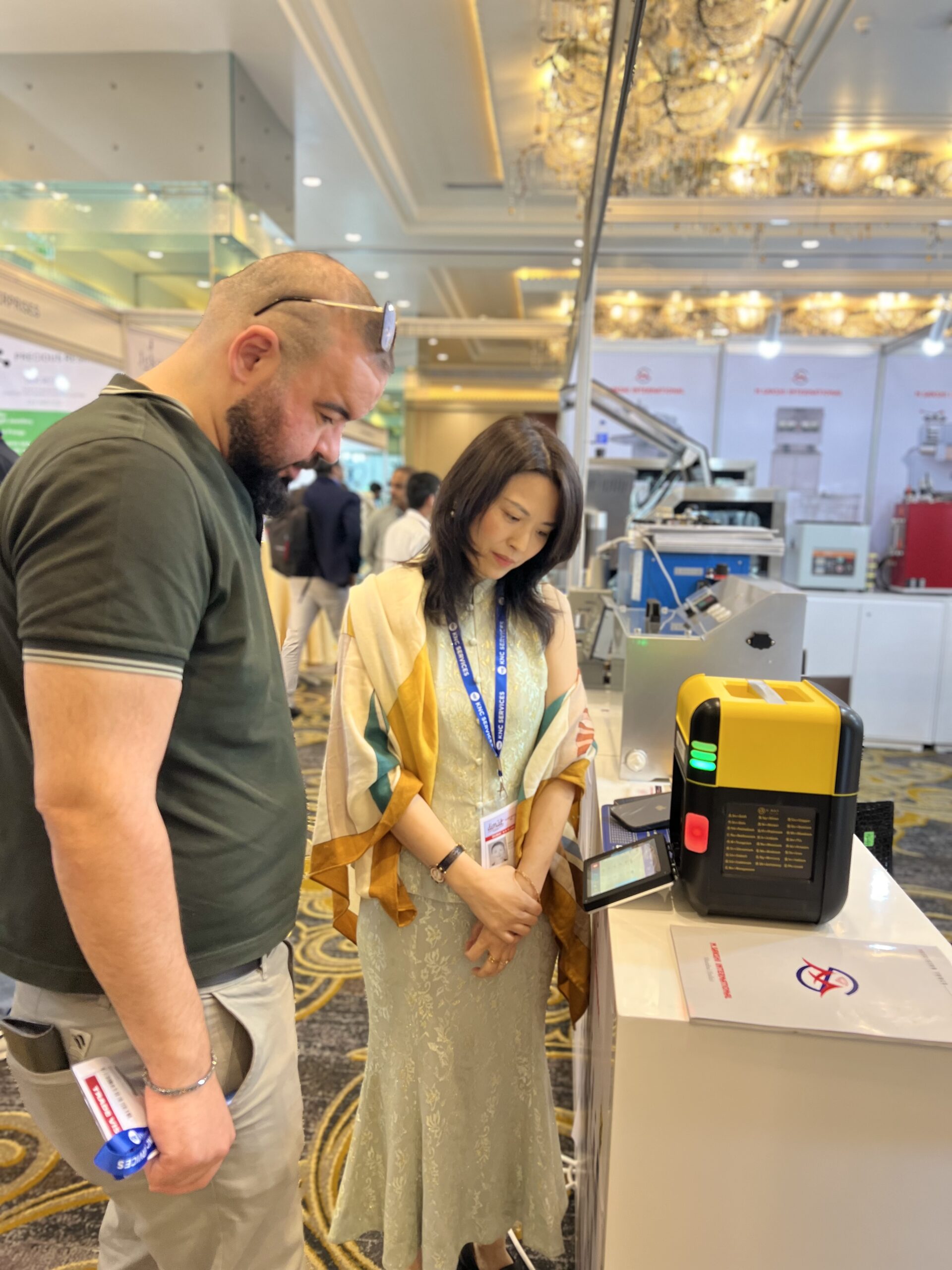 VRAY Instrument Limited Showcases Advanced XRF Gold Analyzer at Dubai EXPO - News - 5